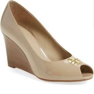 Tory Burch Jade Peep Toe Wedge, size 8.5, burnt almond